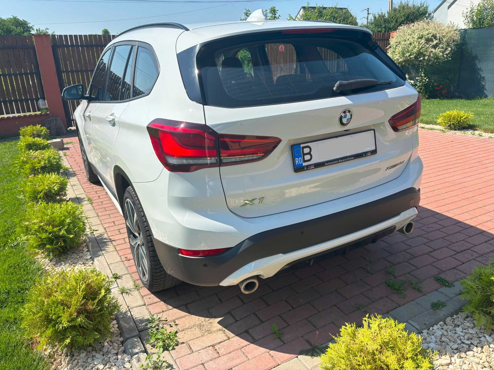 Proprietar vand BMW X1 xDrive18d Sport Line, 4x4, Automat, Full LED