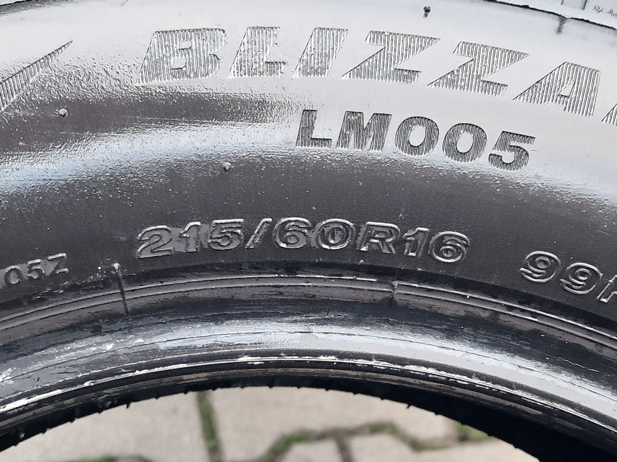 215 60 16 Bridgestone 2 бр.