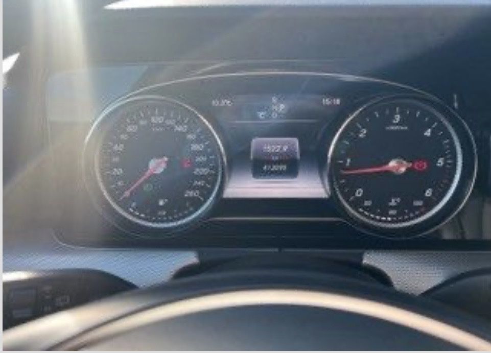 Mercedes E Class 220