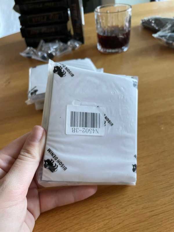 Portofel bărbătesc negru din piele naturală, marca Bison