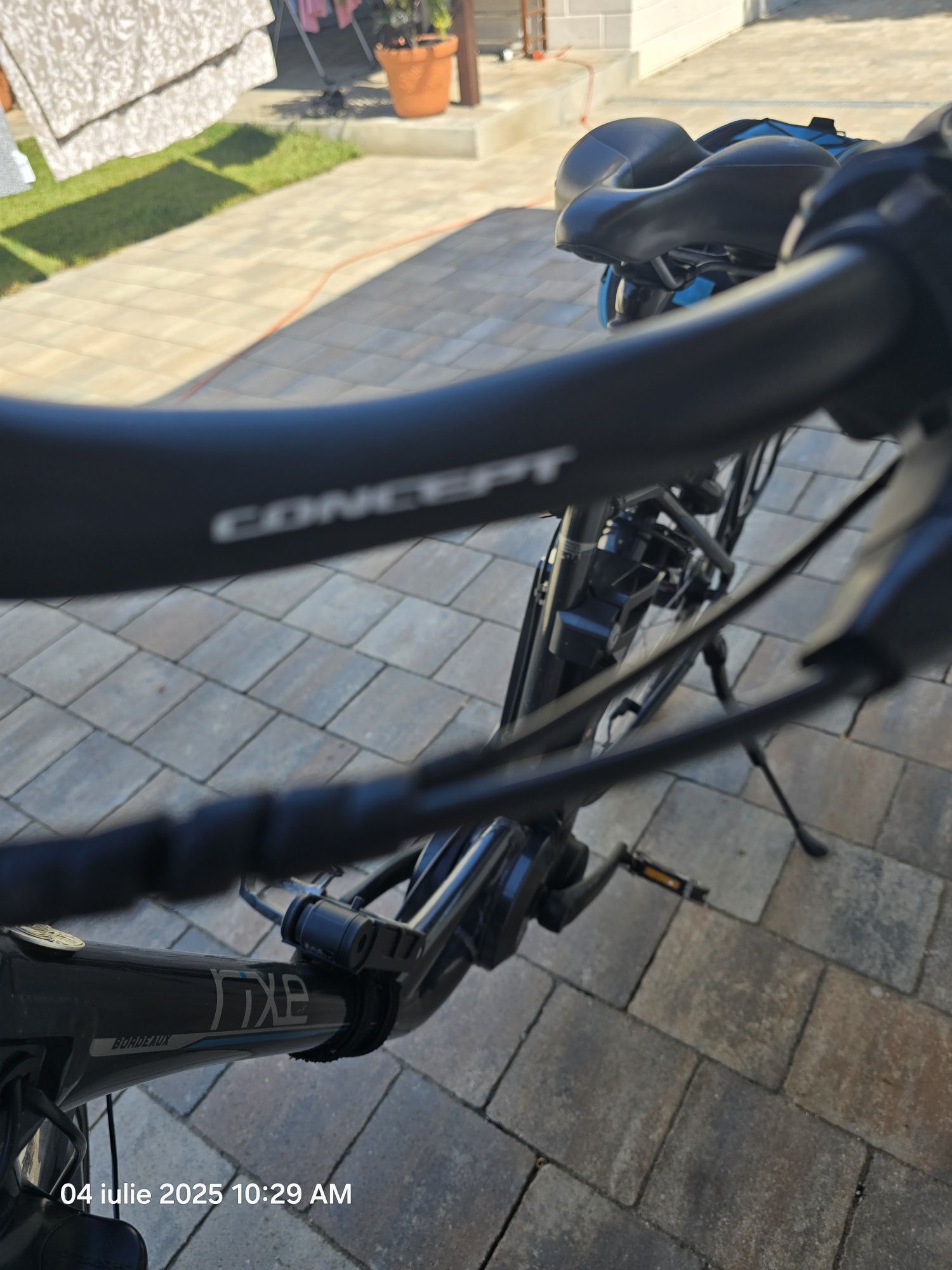 Bicicleta electrica  RIXE BORDEAUX