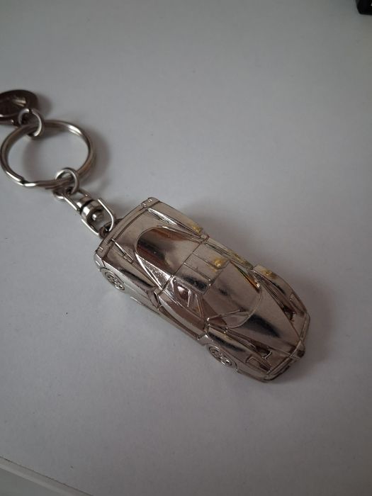 Vand Breloc Ferrari  colecția Shell