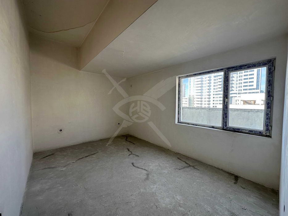 Продава се Тристаен апартамент в Пловдив, Съдийски - 76 кв.м за 1750 €/кв.м - Снимка #3