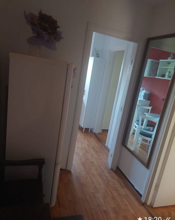 Închiriez apartament