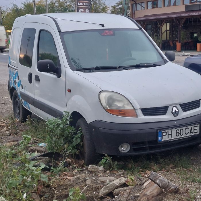 Masina Renault Kangoo