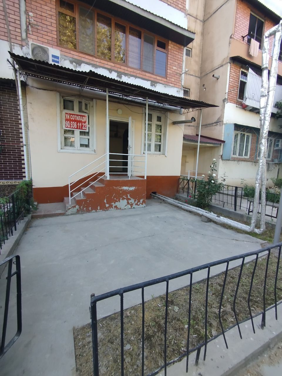 Srocha kvartira sotiladi 3 xona 68 kv