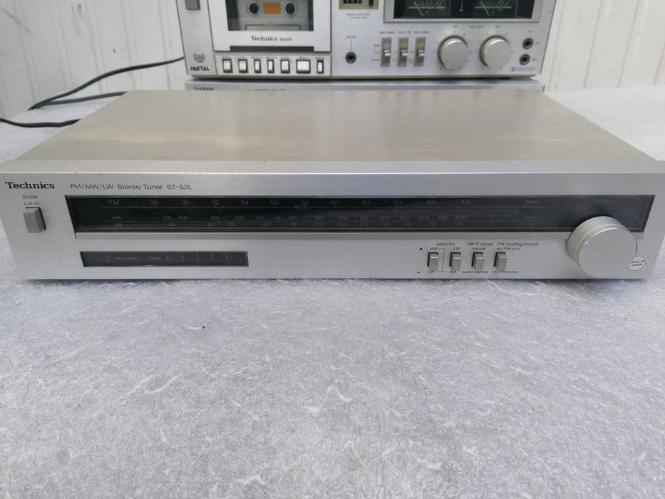 Linie Technics Amplificator su-z25 Tuner st-s2l Casetofon Deck m205