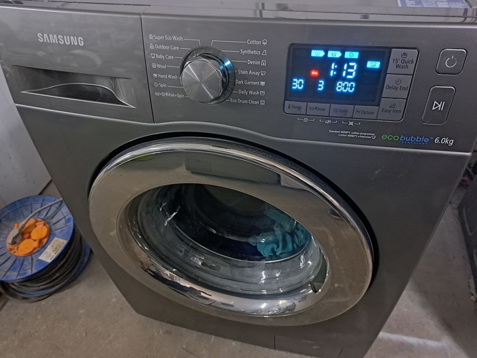 Masina de splat haine Samsung 6kg, 1000 turatii model recent, transpor