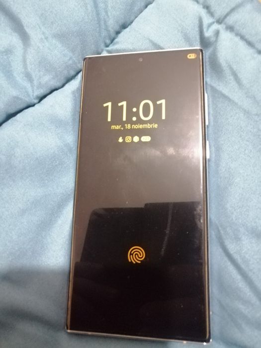 Samsung Galaxy S22 Ultra Alb Perlat 12GB RAM -256 GB memorie