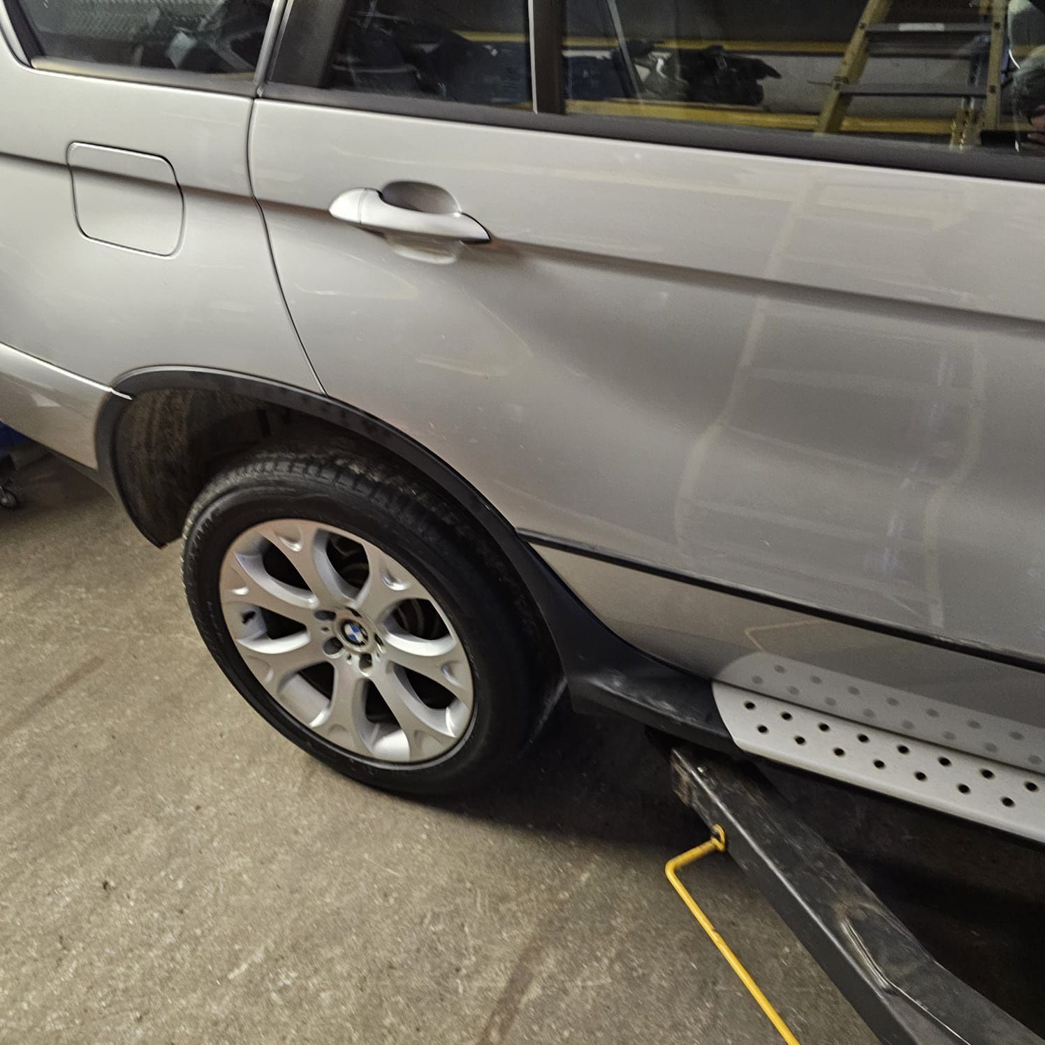 Dezmembrez BMW X5 E53