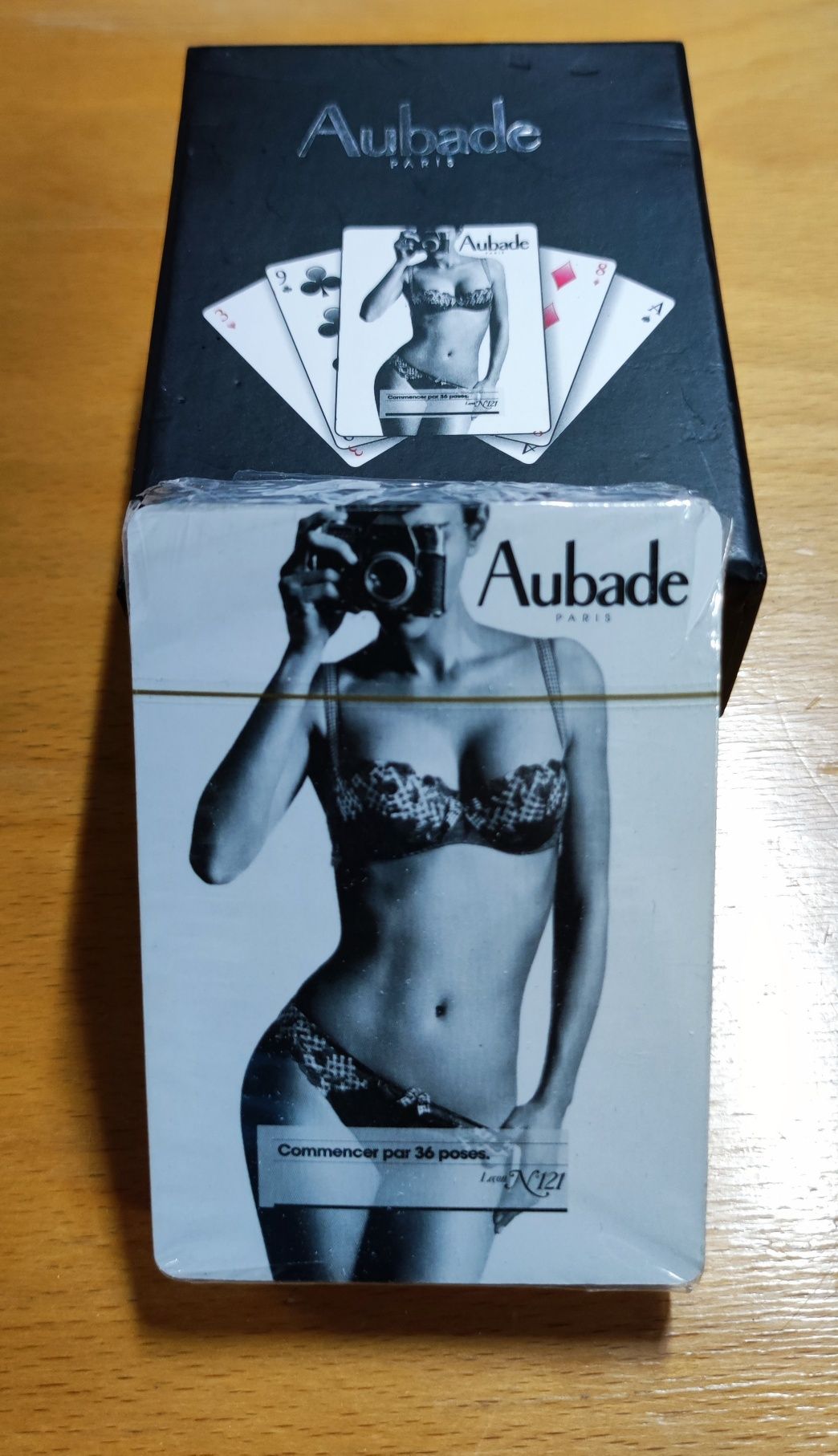 Ново секси тесте карти "Aubade Lingerie" от Париж!
