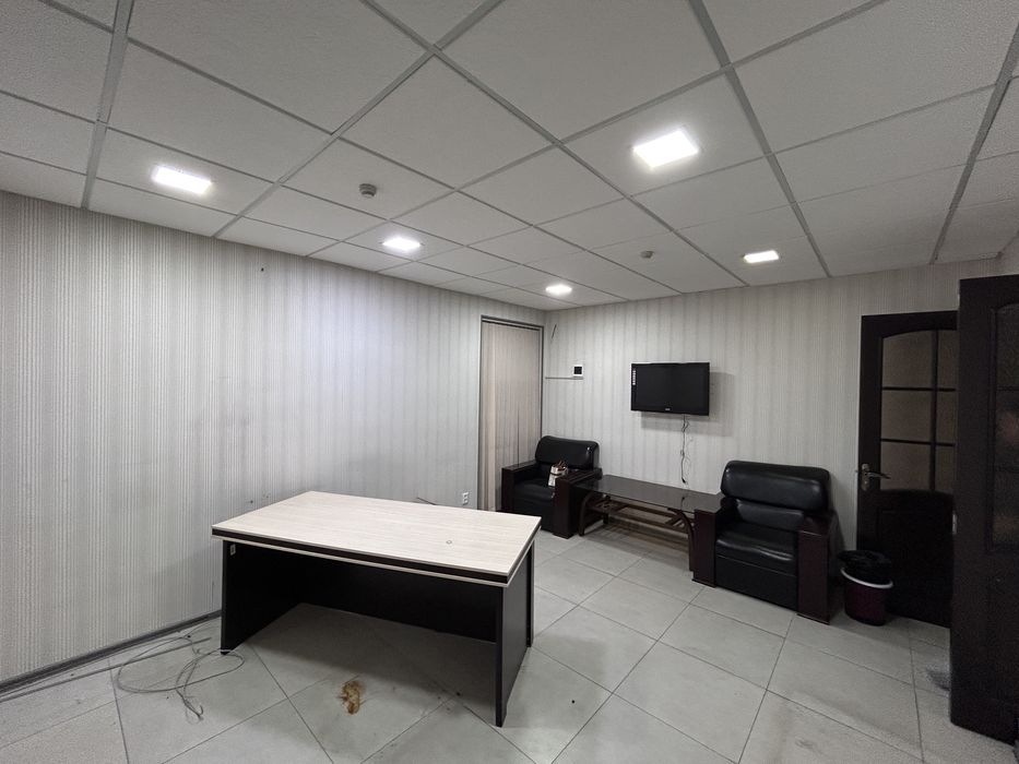 Офис 80м2 ор-р Ракат боши