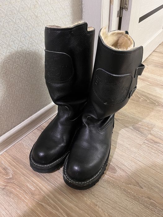 Продам унты размер 43-44