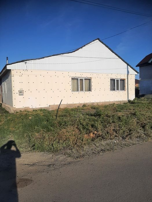 Продаётся  Дом Участок 10 соток