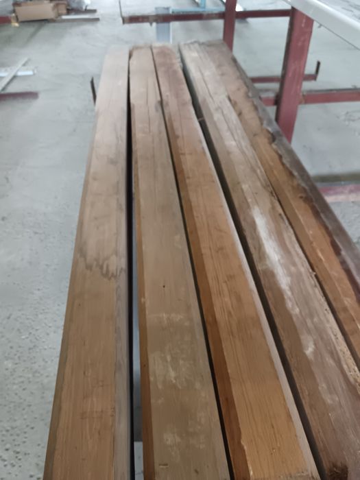 Продавам дървени греди 12/12 2.50 дължина 11бр 25лв.