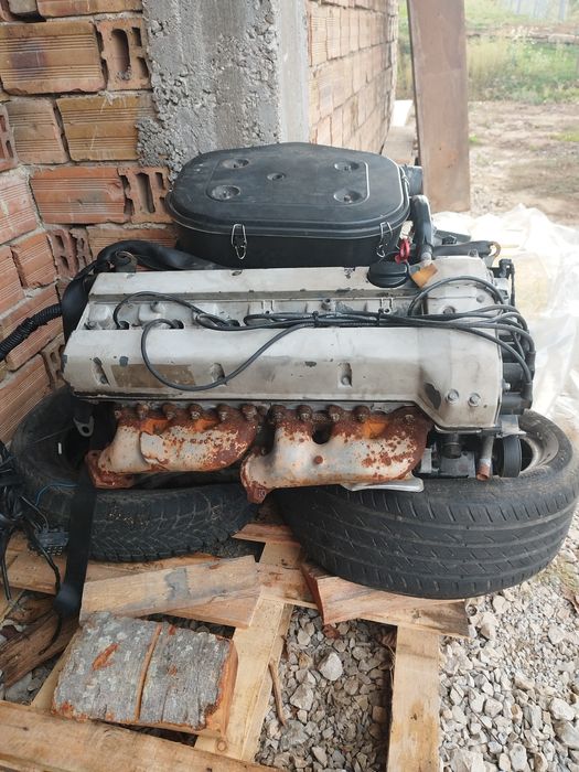 Двигател Мерцедес М104.980