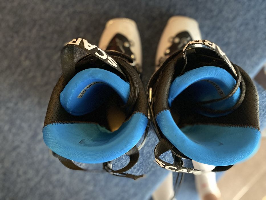 Clapari de tura Scarpa Maestrale RS 25,5