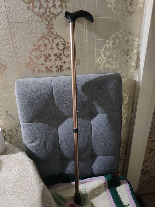 Продам трость для взрослых