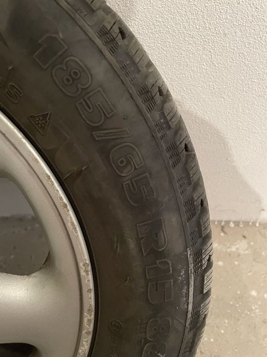Зимни гГуми с джанти за Renault Megane – 185/65 R15