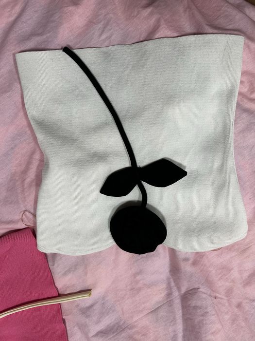 Топ с роза , потник с 3D цвете