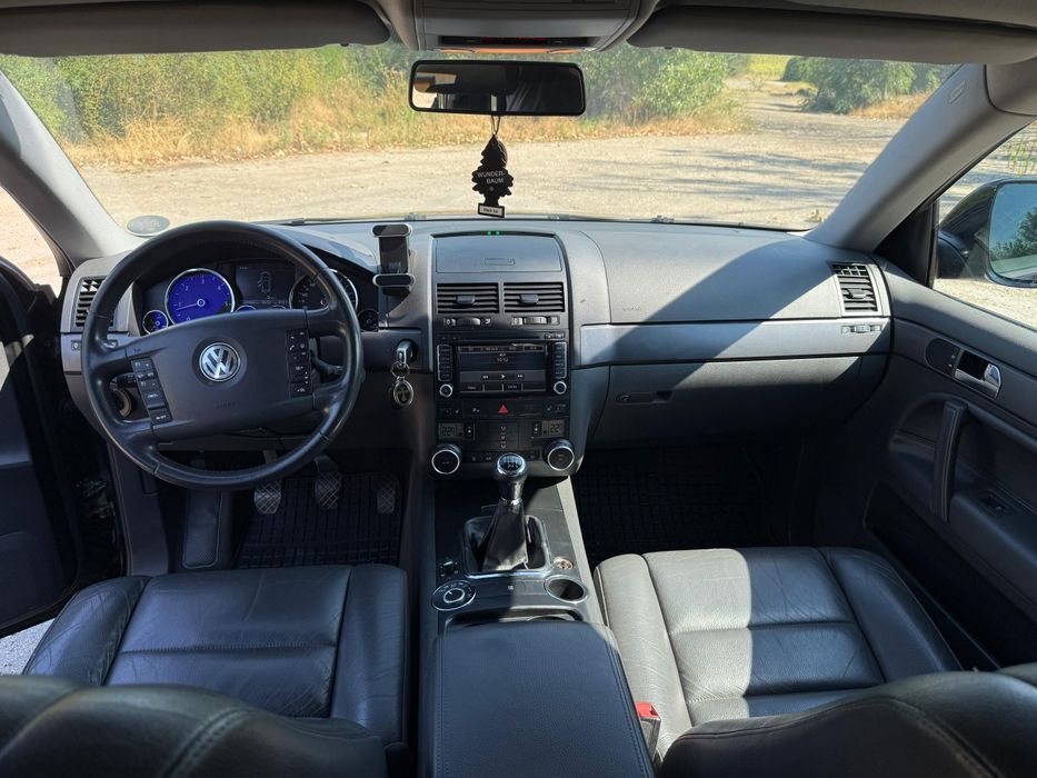 VW Touareg 3.0TDI  Manuala + Arcuri 4x4