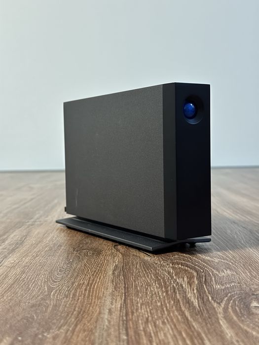 LaCie d2 Professional 10TB – Premium Enterprise HDD (USB-C)