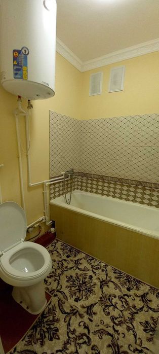 Фрунзиский ТеннисКорд 1 қаватда 2 хонали квартира сотилади. ID: 1463