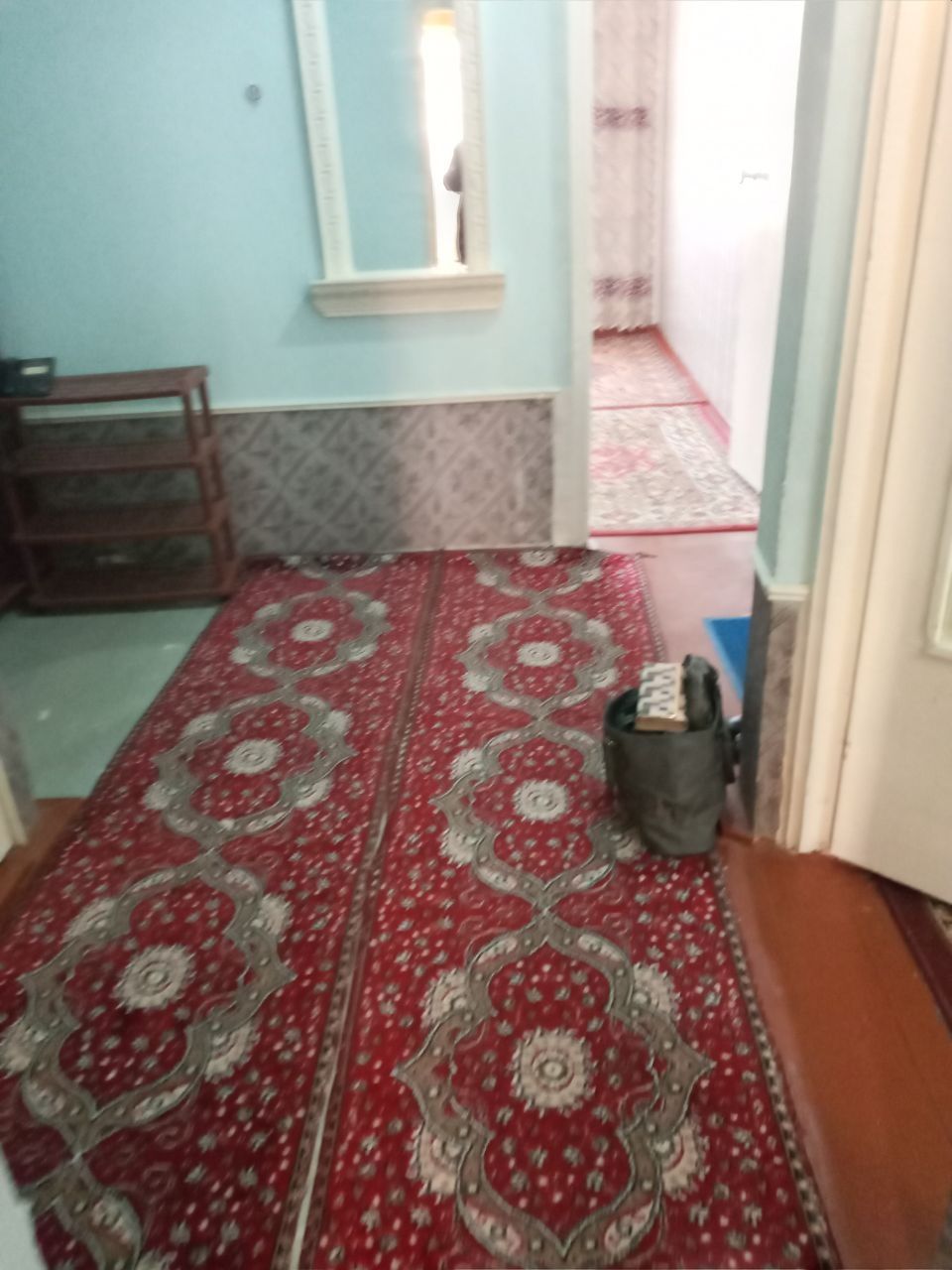 Сдается Я 2х комнатная квартира возле Ла витыы