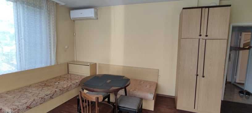 Дава се под наем Едностаен апартамент в Бургас, Братя Миладинови - 50 кв.м за 150 € - Снимка #2