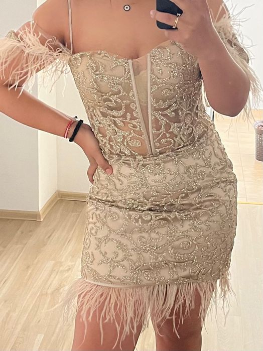 5 модела Официални рокли носени веднъж хс,с,м