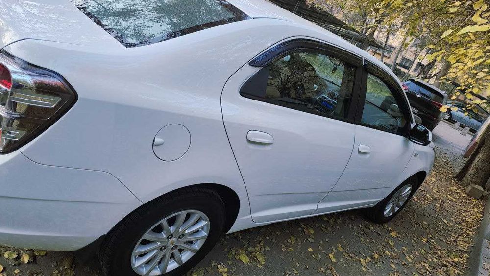 Продаю Chevrolet Cobalt, 2018 год