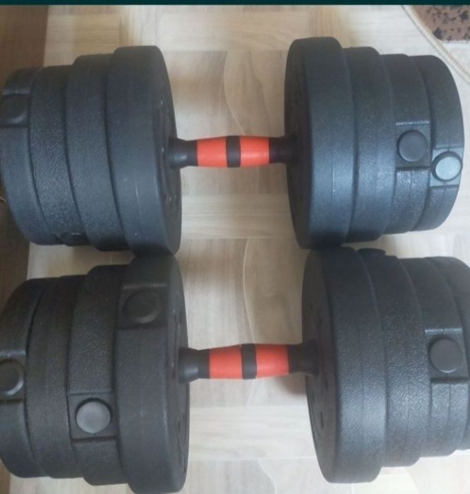 Новые Продам Гантели Трансформер 20кг,30,40кг.кг В Комплект входят 2 Г