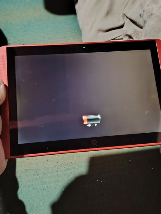 Vând HP pavilion x2