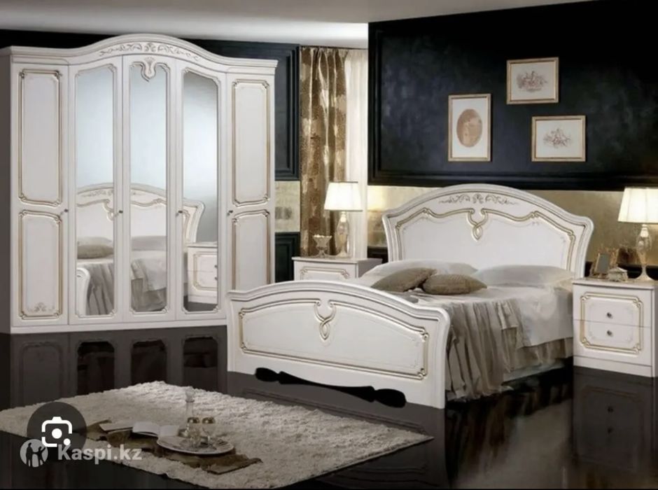 Продам спальный гарнитур