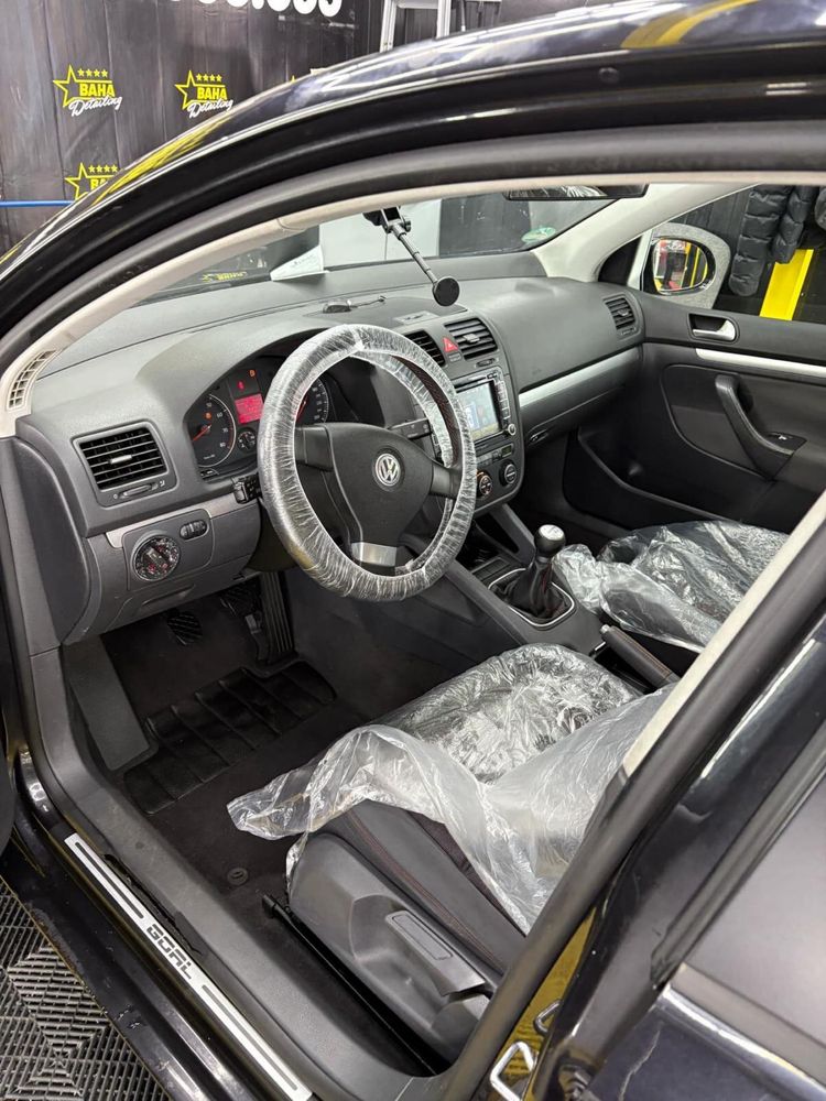 Volkswagen golf 5