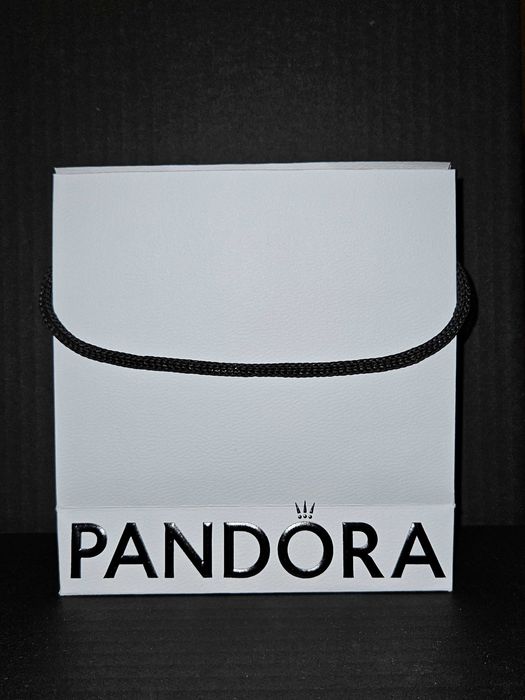 Обеци Pandora с блестящи асиметрични звезди
