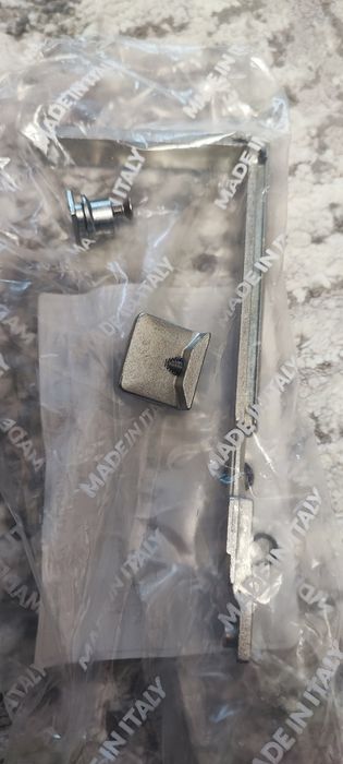 Sistem  de dubla deschidere pentru tamplaria din aluminiu