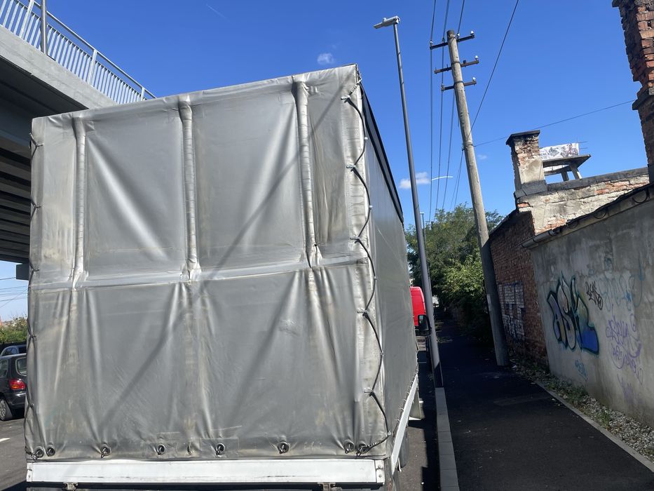 Bena cu prelata de mercedes sprinter