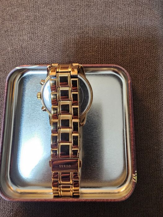 Ceas dama marca Guess