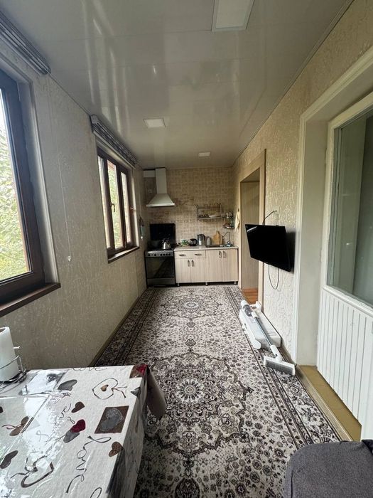 Аренда хорошая 3-х комнатная на массиве БУЗ -2( ЭКО базар)