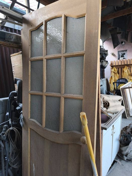 Продам двери в отличном состоянии