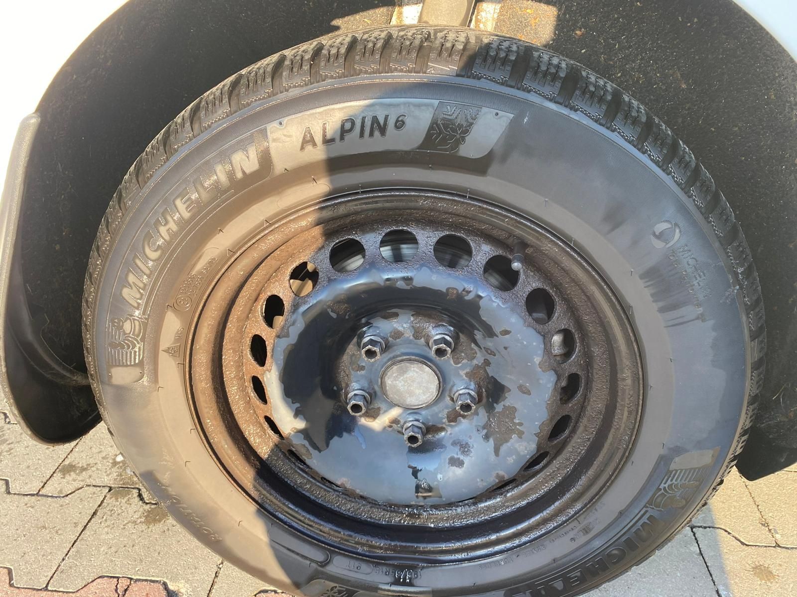 Vand 4 Jante tabla 5x112 cu cauciucuri Michelin Alpin 6  195/65/15!!!