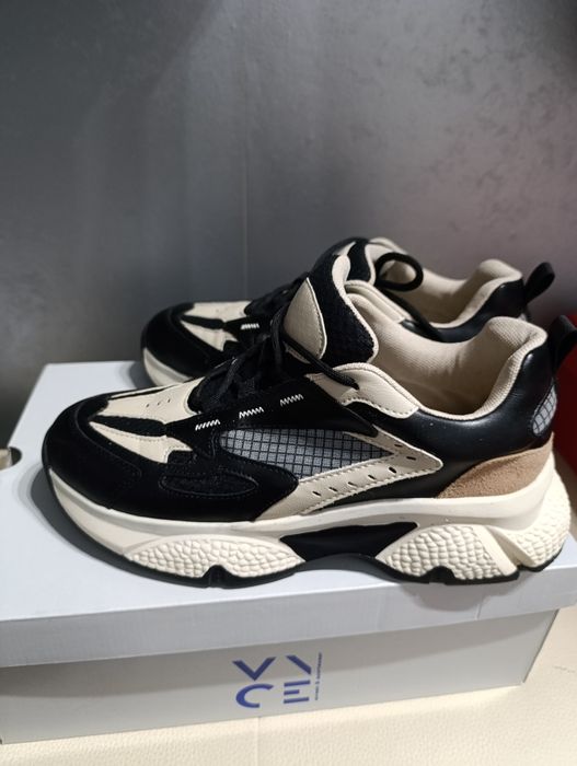 Дамски маратонки