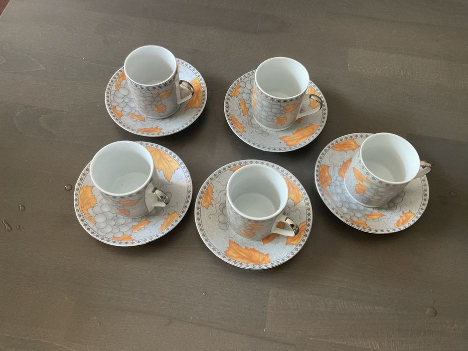 Колекция от Yamasen порцеланови чаши за кафе