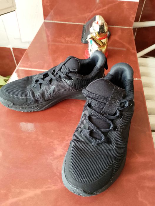 Nike,80 Ron.Pentru copii.Marime 33.5