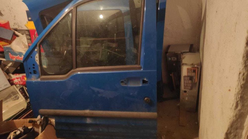 Vand usi Ford Tourneo Connect 2007
