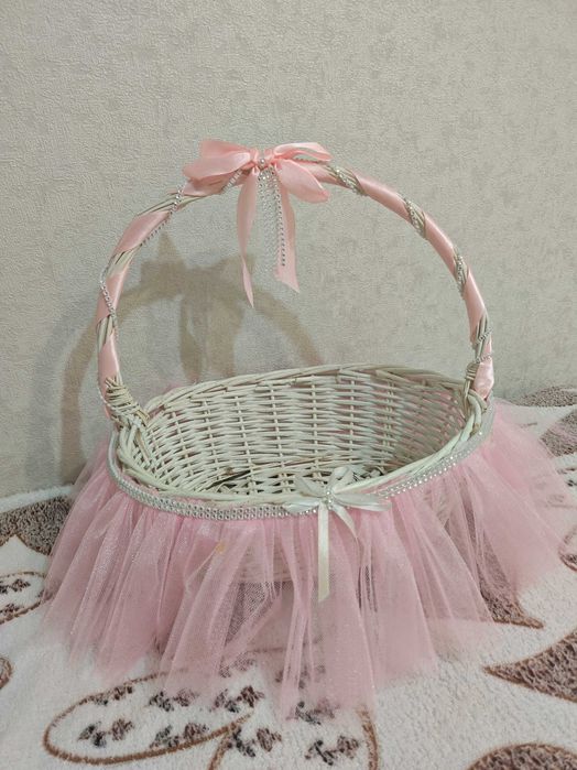 Корзина красивая