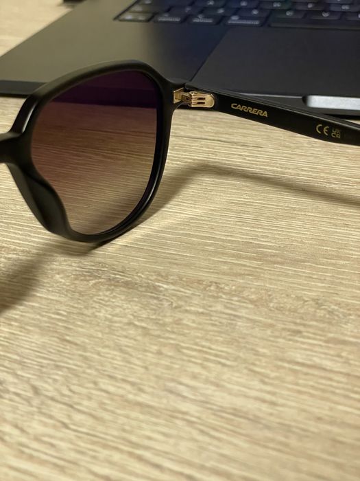 Слънчеви очила Carrera