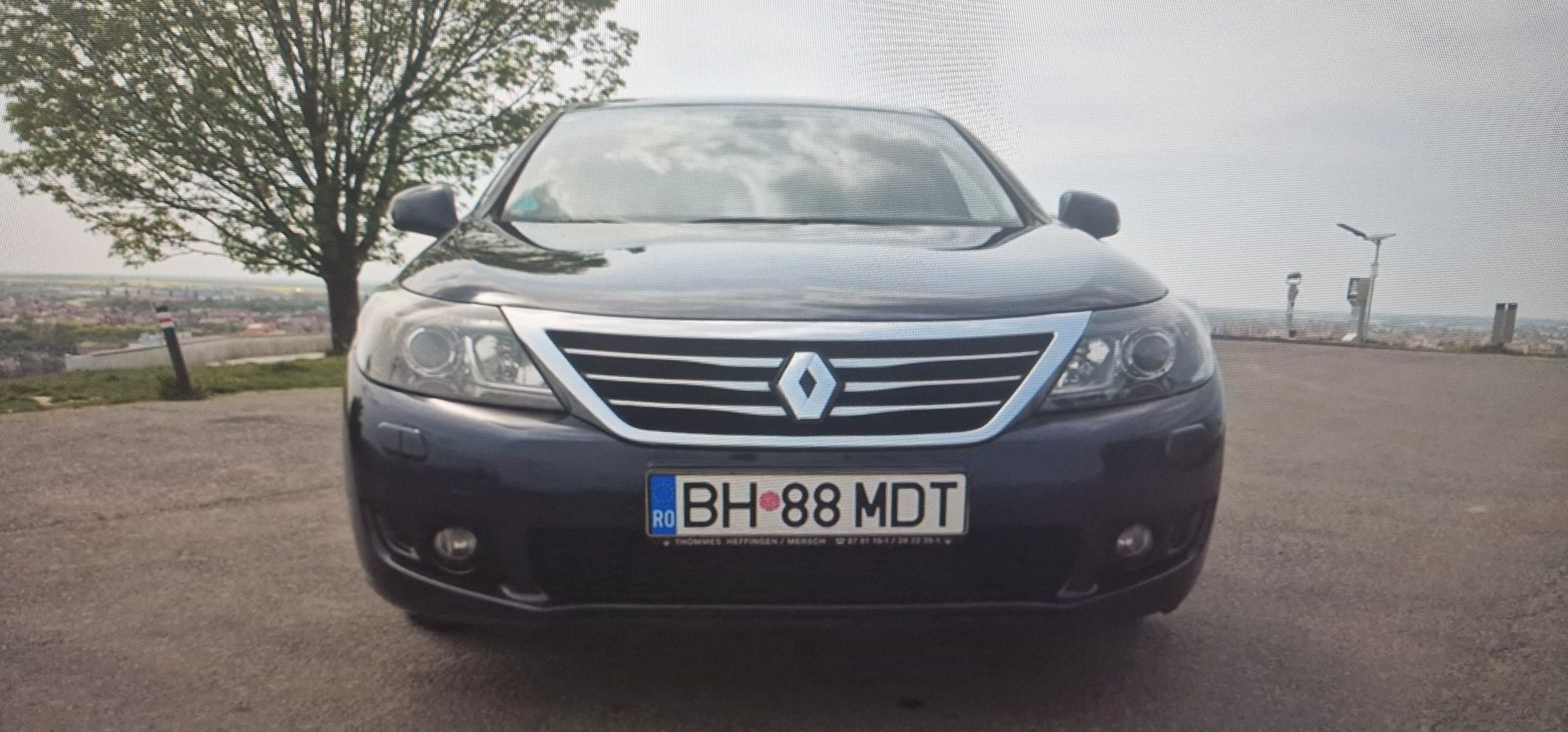 Renault Latitude Inițiale Paris 2012