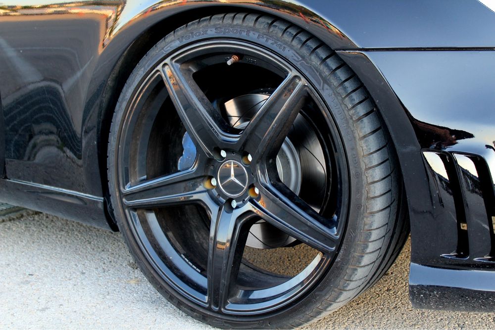 Продавам Mercedes CLS350 CGI 292к.с бензин